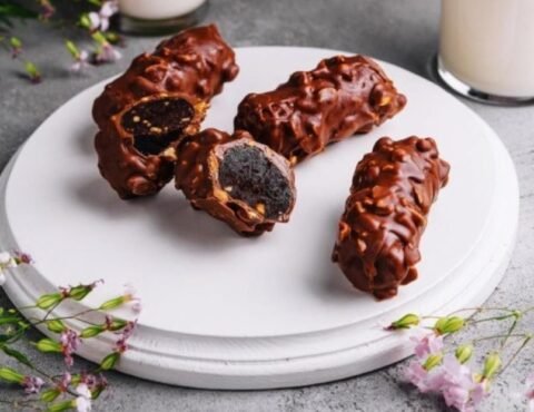 date and chocolate