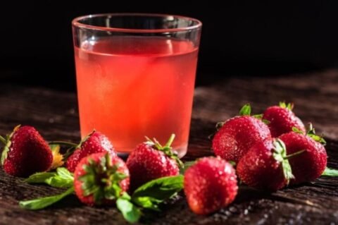datesstrawberry