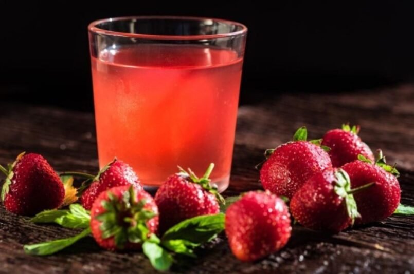datesstrawberry